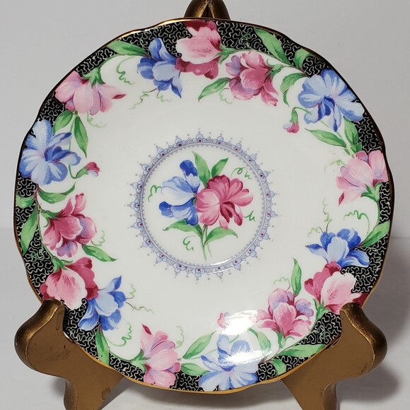 Paragon Teacup and Saucer Sweet Pea Pink Blue Flowers - Picture 5 of 9